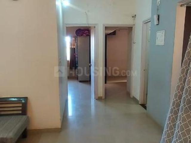 2 BHK Apartment in Vaishno Devi Circle for rent Ahmedabad. The reference number is 19950373