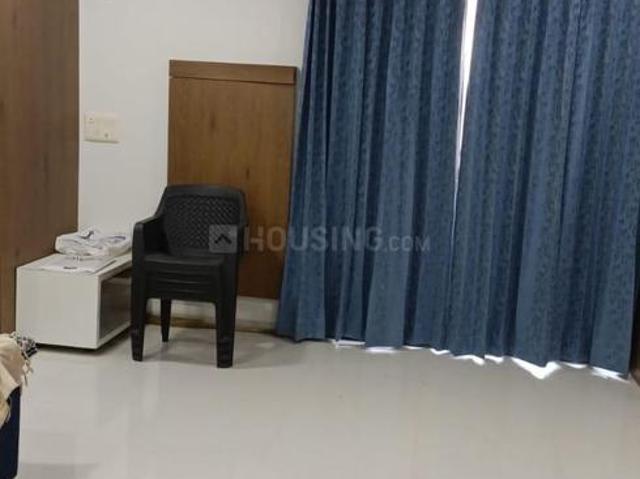 2 BHK Apartment in Vaishno Devi Circle for rent Ahmedabad. The reference number is 19995937