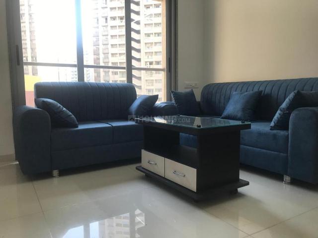2 BHK Apartment in Vaishno Devi Circle for rent Ahmedabad. The reference number is 19095106
