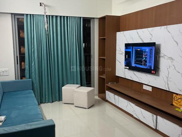 2 BHK Apartment in Vaishno Devi Circle for rent Ahmedabad. The reference number is 19316719