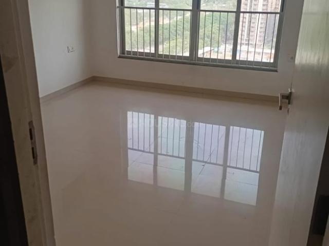 2 BHK Apartment in Vaishno Devi Circle for rent Ahmedabad. The reference number is 20453386