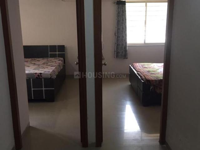 2 BHK Apartment in Vaishno Devi Circle for rent Ahmedabad. The reference number is 20654063
