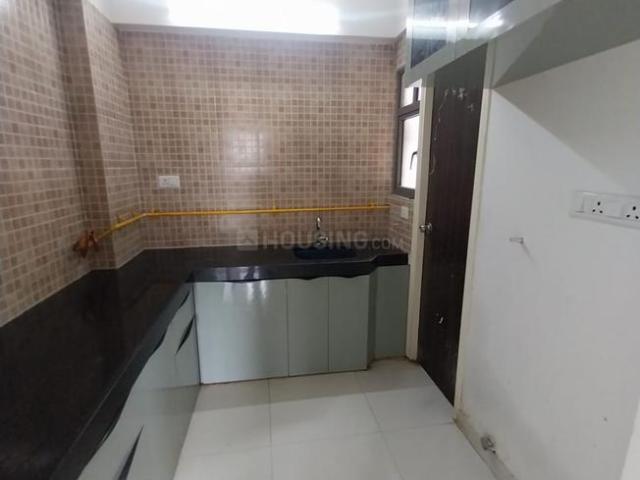 2 BHK Apartment in Vaishno Devi Circle for rent Ahmedabad. The reference number is 20656529