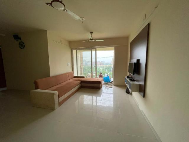 2 BHK Apartment in Vaishno Devi Circle for rent Ahmedabad. The reference number is 20861265