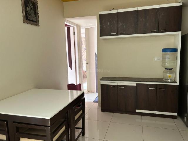 2 BHK Apartment in Vaishno Devi Circle for rent Ahmedabad. The reference number is 20903625