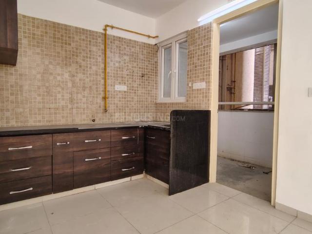 2 BHK Apartment in Vaishno Devi Circle for rent Ahmedabad. The reference number is 20040390