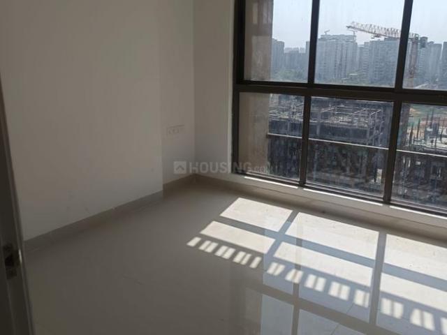 2 BHK Apartment in Vaishno Devi Circle for rent Ahmedabad. The reference number is 20335420