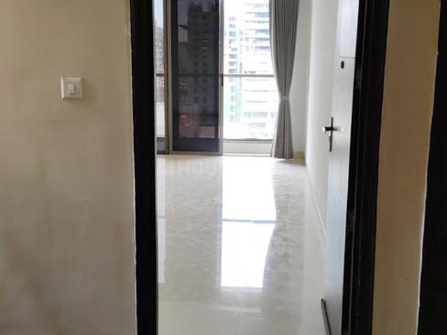 2 BHK Apartment in Vaishno Devi Circle for rent Ahmedabad. The reference number is 20369320