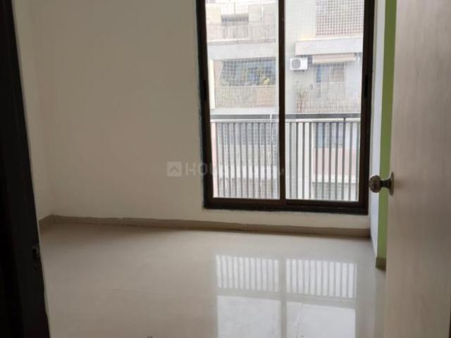 2 BHK Apartment in Vaishno Devi Circle for resale Ahmedabad. The reference number is 19635663