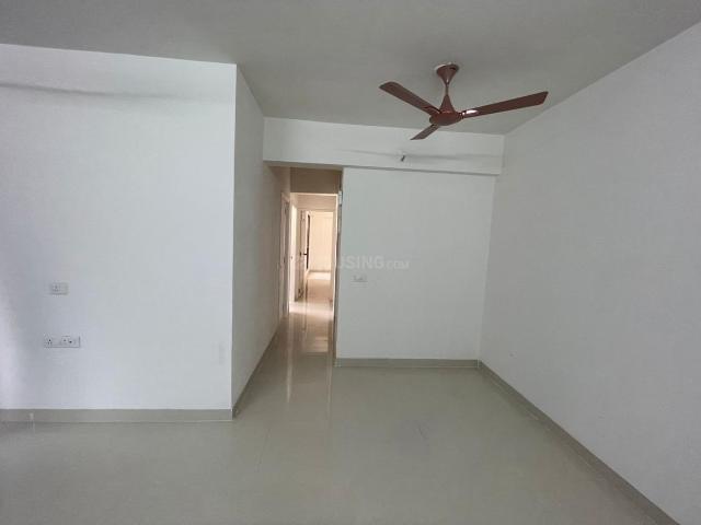 2 BHK Apartment in Vaishno Devi Circle for resale Ahmedabad. The reference number is 19952671