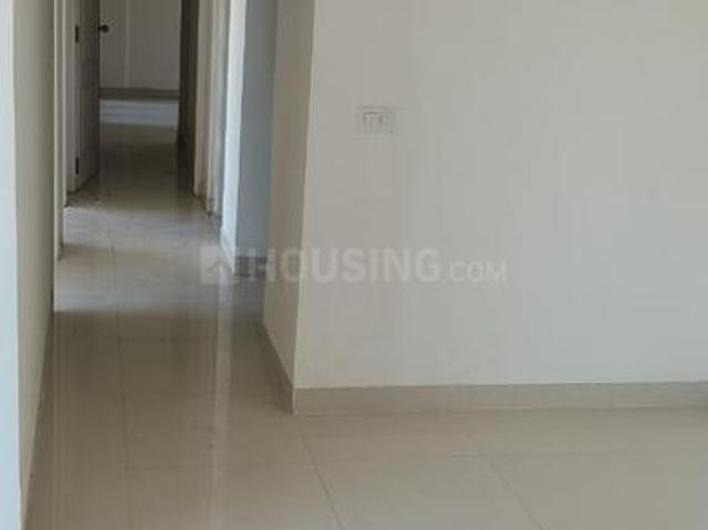 2 BHK Apartment in Vaishno Devi Circle for resale Ahmedabad. The reference number is 19952943