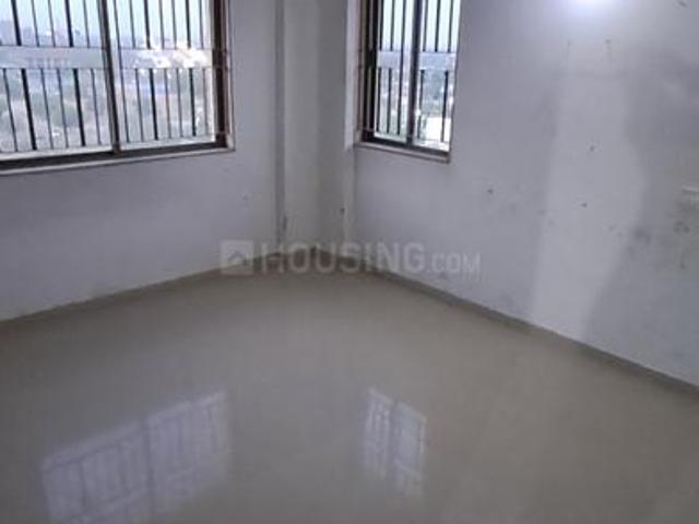 2 BHK Apartment in Vaishno Devi Circle for resale Ahmedabad. The reference number is 20361792