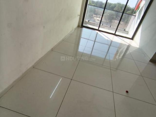 2 BHK Apartment in Vaishno Devi Circle for resale Ahmedabad. The reference number is 20430579