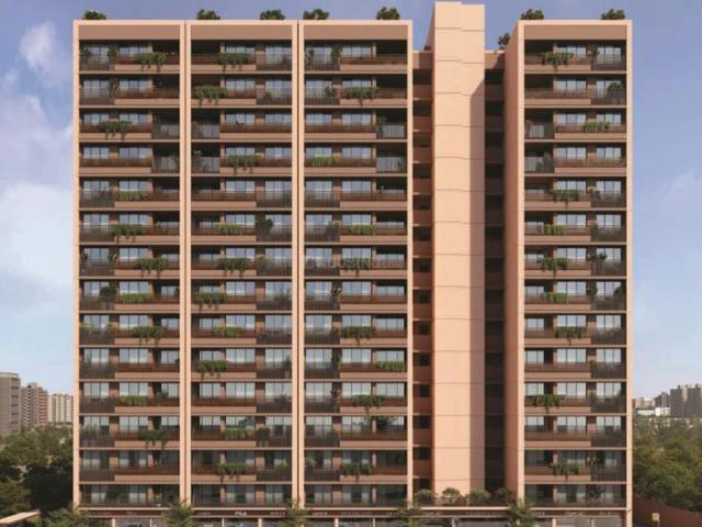 2 BHK Apartment in Vaishno Devi Circle for resale Ahmedabad. The reference number is 20676376