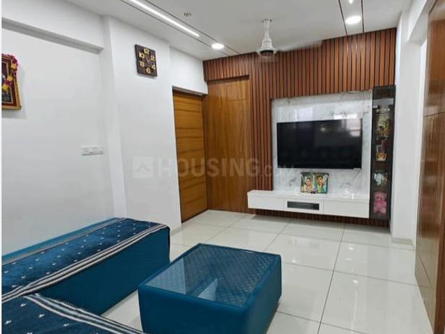 2 BHK Apartment in Vaishno Devi Circle for resale Ahmedabad. The reference number is 20777758
