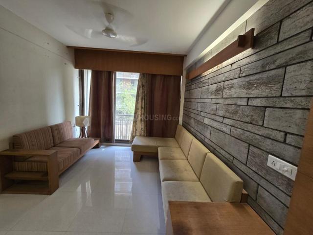 2 BHK Apartment in Vaishno Devi Circle for resale Ahmedabad. The reference number is 20898618