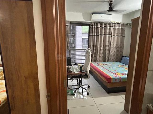 2 BHK Apartment in Vaishno Devi Circle for resale Ahmedabad. The reference number is 20826527
