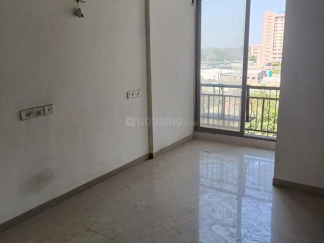 2 BHK Apartment in Vaishno Devi Circle for resale Ahmedabad. The reference number is 20993898