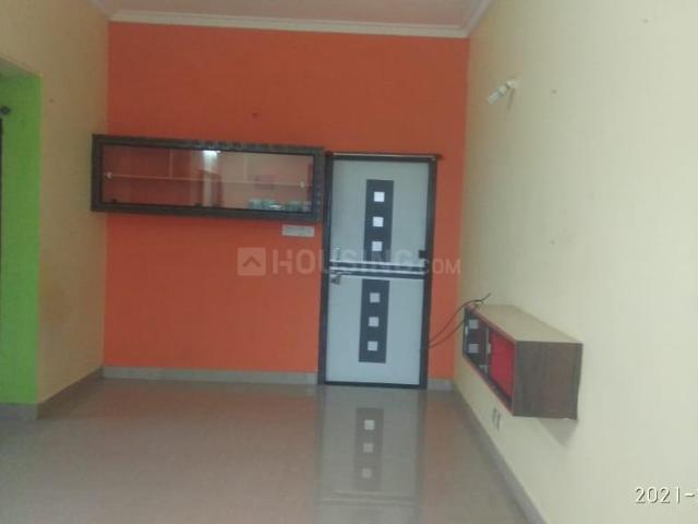 2 BHK Apartment in Vakalapudi for rent Kakinada. The reference number is 11631218