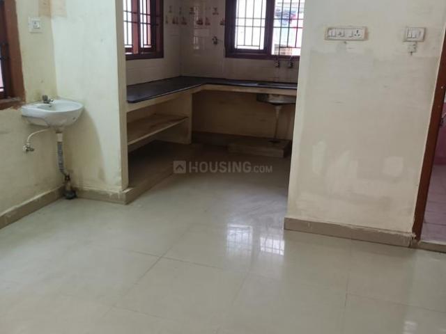 2 BHK Apartment in Valasaravakkam for rent Chennai. The reference number is 20378002
