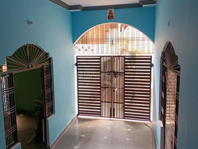 2 BHK Apartment in Vaqeer Ganj for rent Fatehpur. The reference number is 15608601
