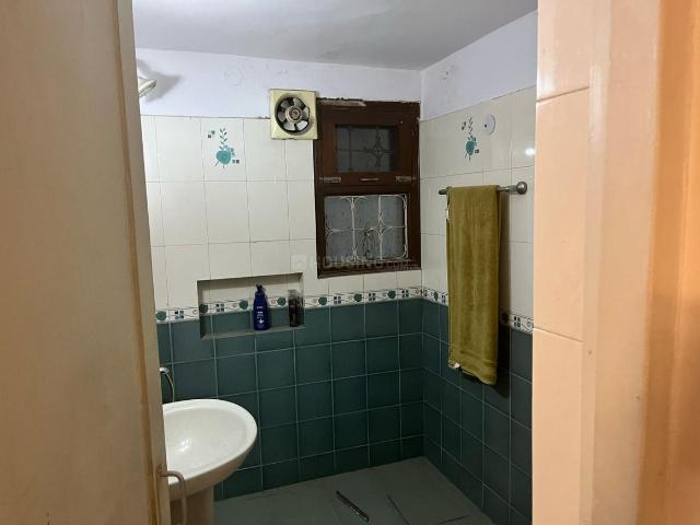 2 BHK Apartment in Vasant Kunj for rent New Delhi. The reference number is 20716650