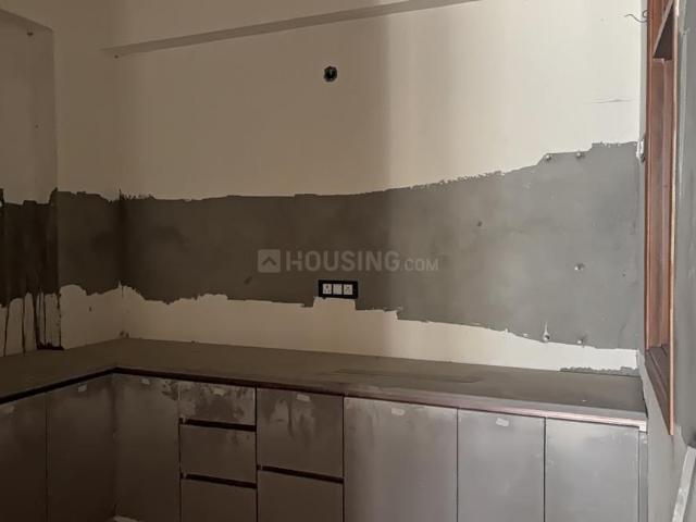 2 BHK Apartment in Vasant Kunj for resale New Delhi. The reference number is 18911418