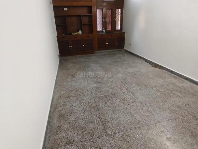 2 BHK Apartment in Vasant Vihar for rent New Delhi. The reference number is 19963605