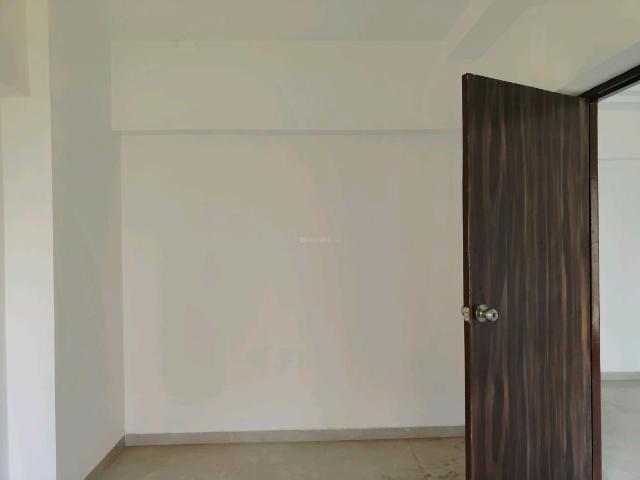 2 BHK Apartment in Vasai East for resale Vasai. The reference number is 19538024