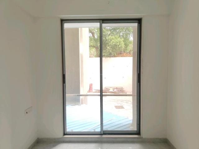 2 BHK Apartment in Vasai East for resale Vasai. The reference number is 20529024