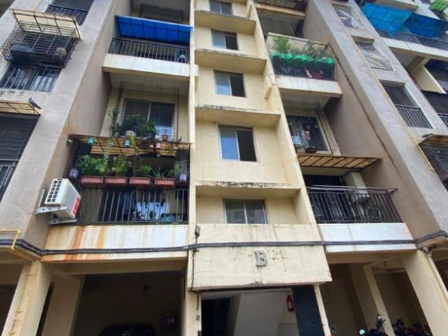 2 BHK Apartment in Vasai West for resale Vasai. The reference number is 18418521