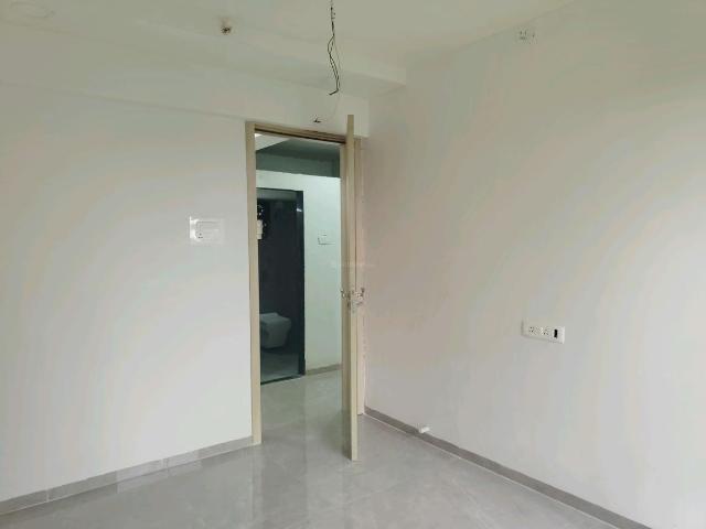 2 BHK Apartment in Vasai West for resale Vasai. The reference number is 18941575