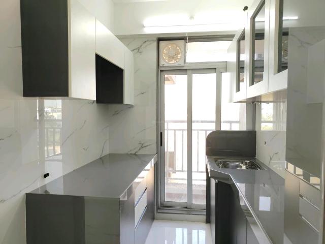 2 BHK Apartment in Vasai West for resale Vasai. The reference number is 19098879