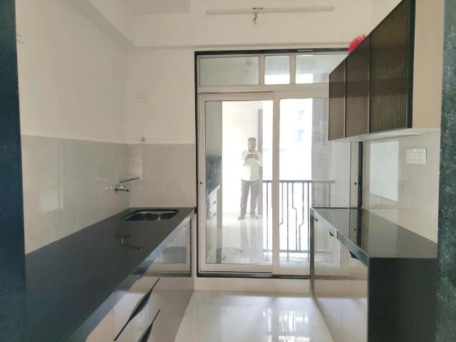 2 BHK Apartment in Vasai West for resale Vasai. The reference number is 19292018