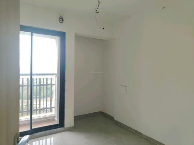 2 BHK Apartment in Vasai West for resale Vasai. The reference number is 19458109