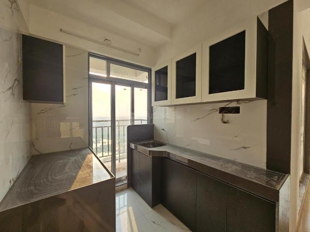 2 BHK Apartment in Vasai West for resale Vasai. The reference number is 19521236
