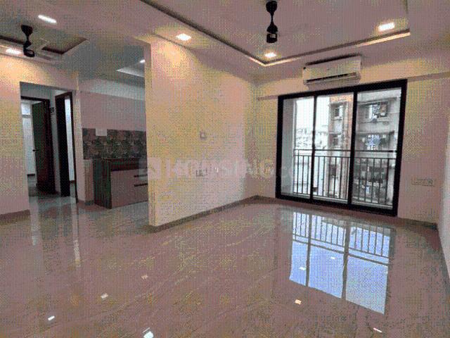 2 BHK Apartment in Vasai West for resale Vasai. The reference number is 19639430