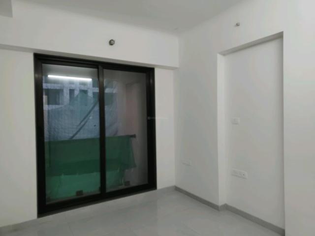 2 BHK Apartment in Vasai West for resale Vasai. The reference number is 19795670