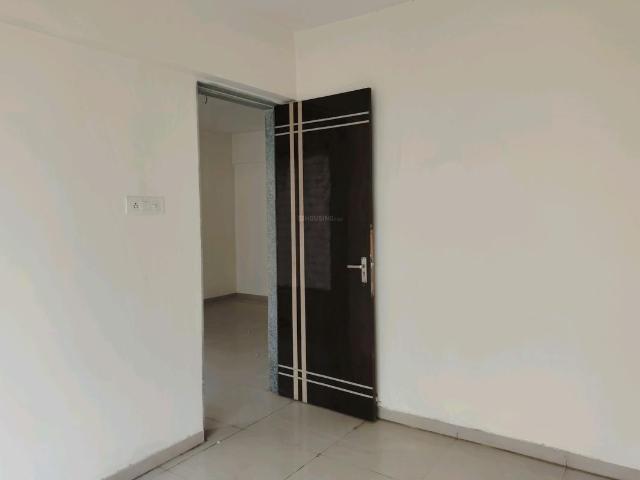 2 BHK Apartment in Vasai West for resale Vasai. The reference number is 20668172