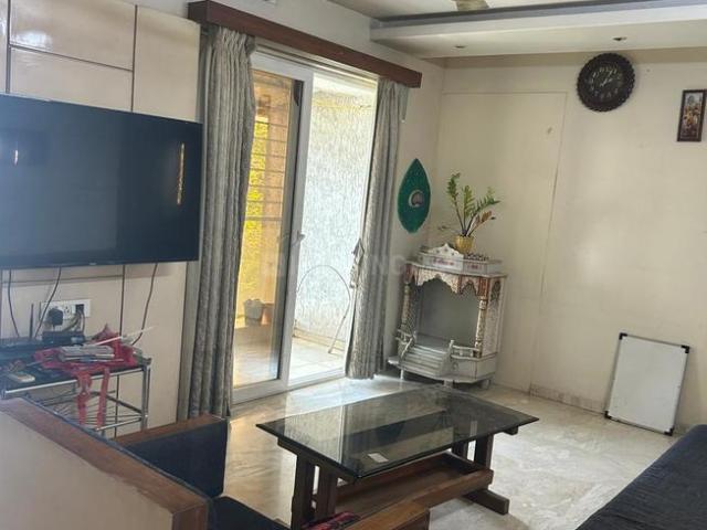 2 BHK Apartment in Vashi for rent Navi Mumbai. The reference number is 19883860