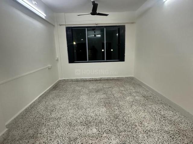 2 BHK Apartment in Vashi for resale Palm Beach Road Vashi. The reference number is 17208456