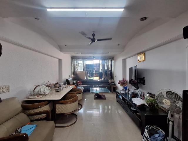 2 BHK Apartment in Vashi for resale Navi Mumbai. The reference number is 17970093
