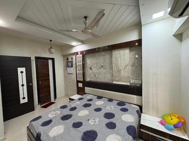 2 BHK Apartment in Vasna for resale Ahmedabad. The reference number is 19183755