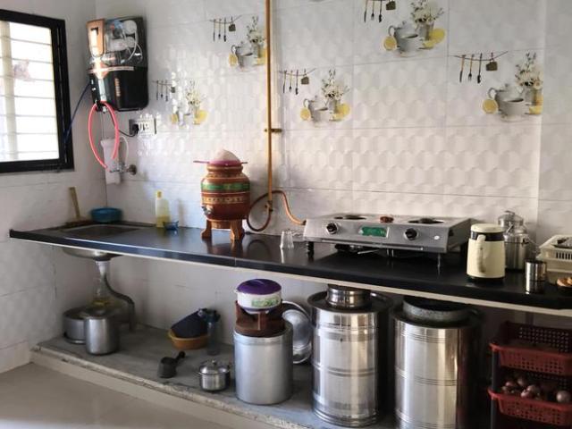 2 BHK Apartment in Vastral for resale Ahmedabad. The reference number is 18720554