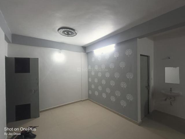 2 BHK Apartment in Vastral for resale Ahmedabad. The reference number is 18868505