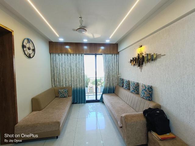 2 BHK Apartment in Vastral for resale Ahmedabad. The reference number is 19182611