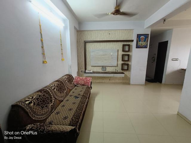 2 BHK Apartment in Vastral for resale Ahmedabad. The reference number is 19234275