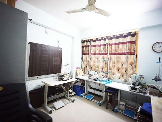 2 BHK Apartment in Vastral for resale Ahmedabad. The reference number is 20455023