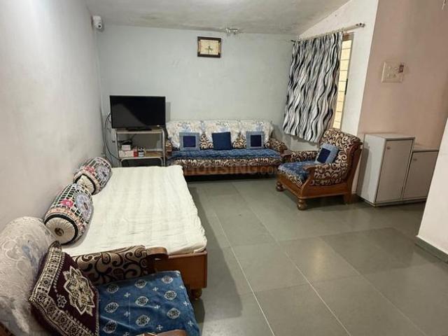 2 BHK Apartment in Vastrapur for rent Ahmedabad. The reference number is 20391321