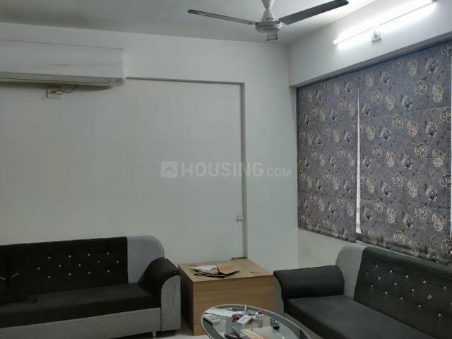 2 BHK Apartment in Vastrapur for rent Ahmedabad. The reference number is 20791870